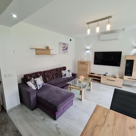 Apartament Ada Apartment Glogowek Exterior foto